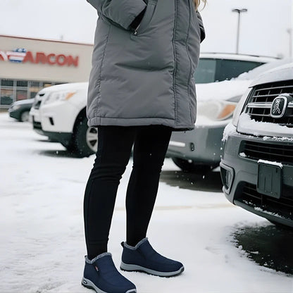 Sianna boots worn in the snow